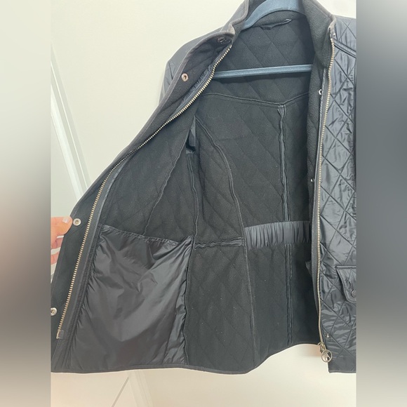 Women's Barbour Cavalry Black Polarquilt Quilted Jacket size 10 M/L Zip Pockets - Picture 4 of 14